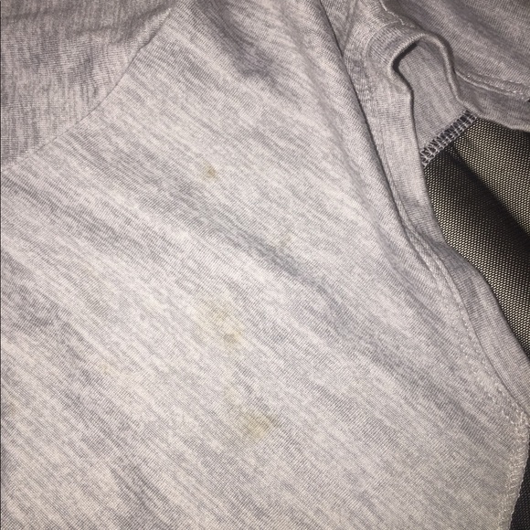 danskin now grey shirts with mesh detailing - Picture 10 of 10